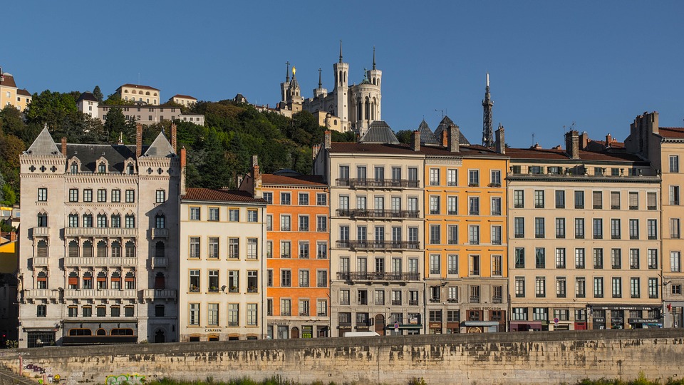 Mini guide pour réussir votre déménagement à Lyon